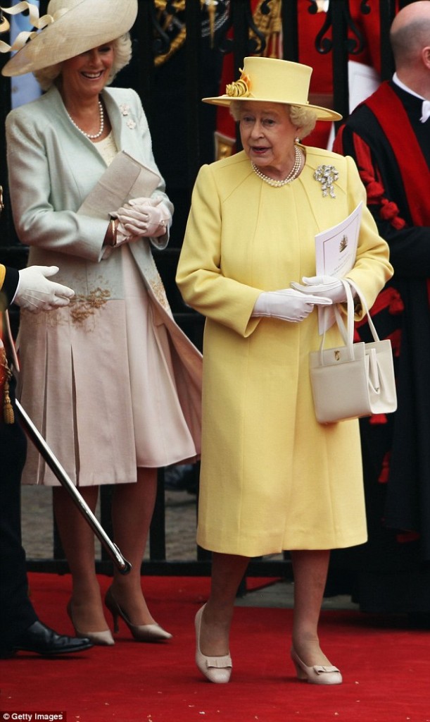 Launer London Handbags Fit for the Queen of England | Purse Stalker